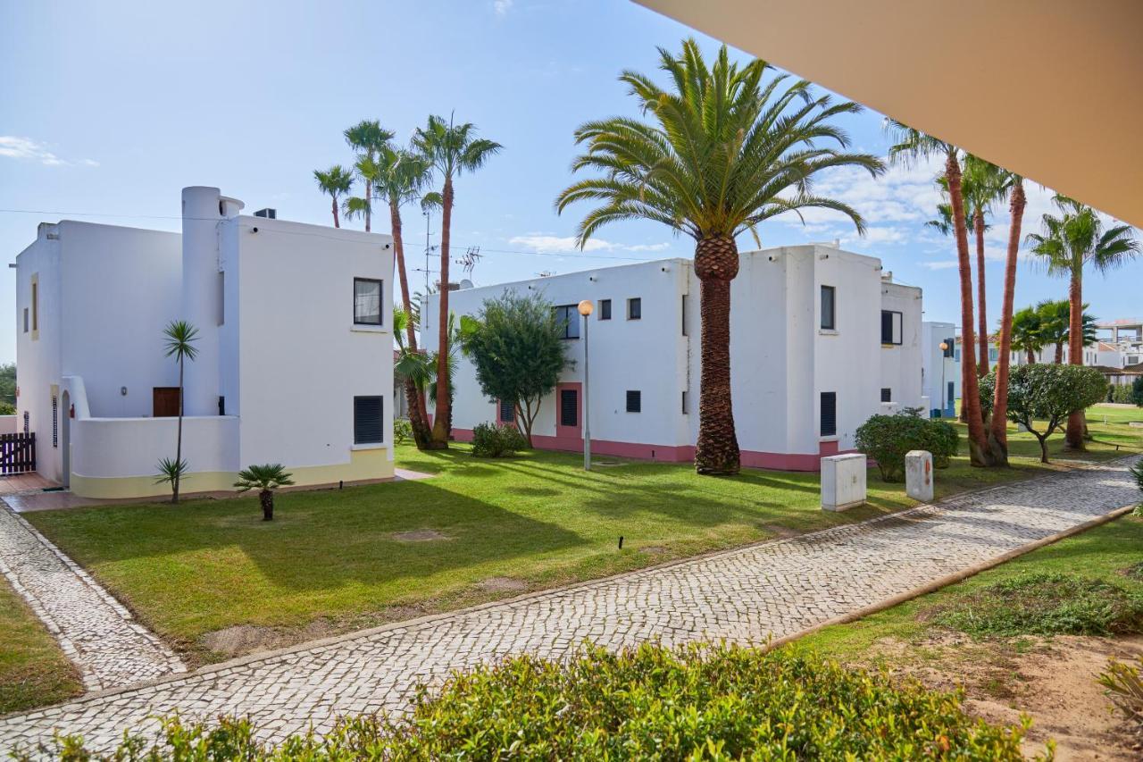 Beautiful Seaside Apartments Тавира Экстерьер фото