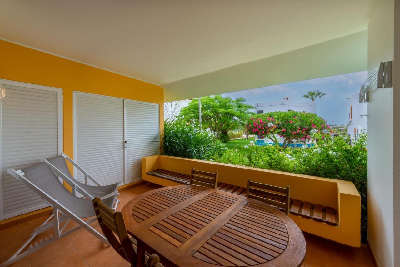Beautiful Seaside Apartments Тавира Экстерьер фото